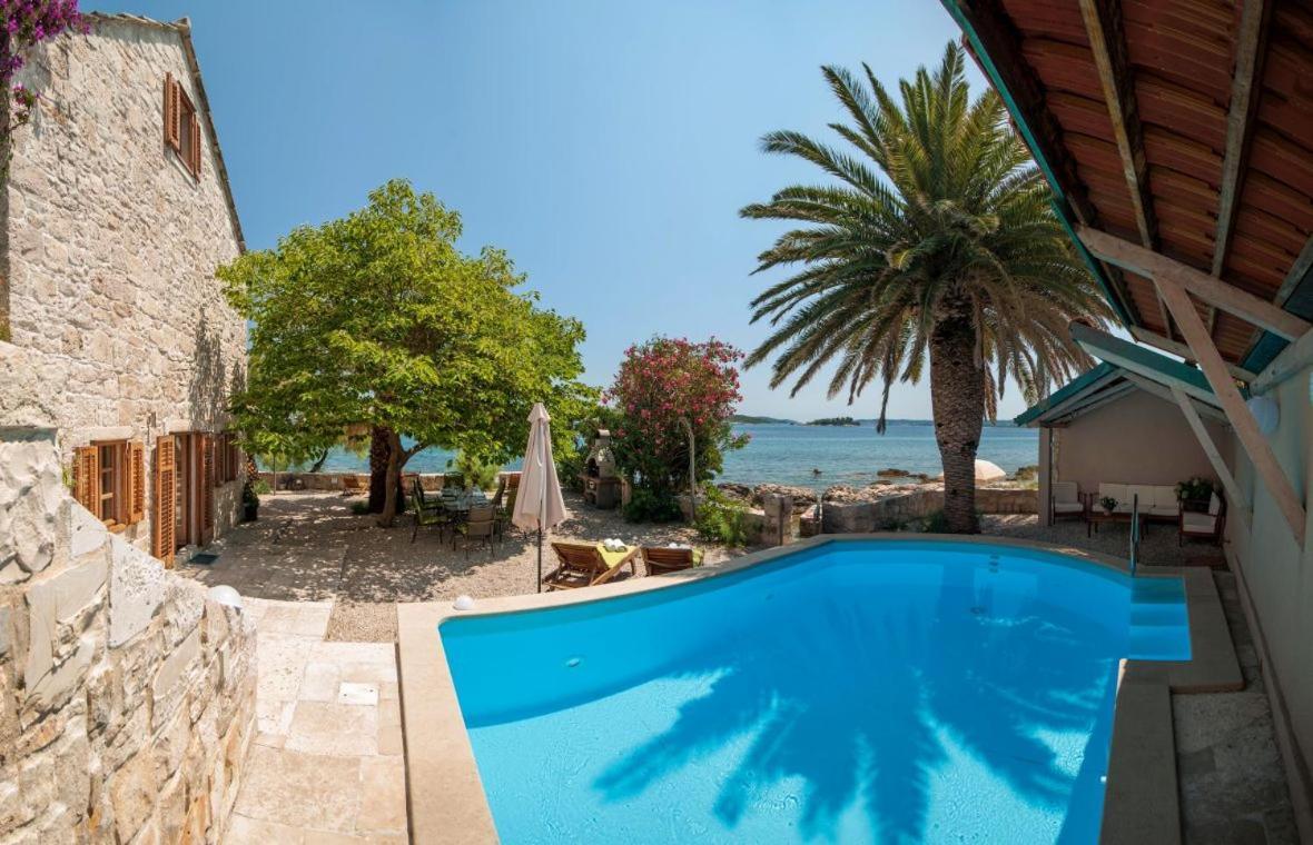 Luxury Beachfront Villa Mare With Private Pool At The Beach Orebic - Peljesac Екстер'єр фото